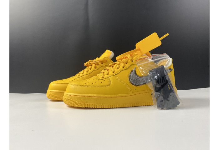 Nike Air Force 1 Low OFF-WHITE University Gold Metallic Silver DD1876-700