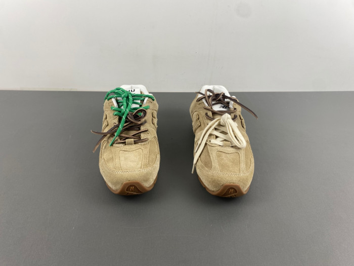 New Balance X Miu Miu 530