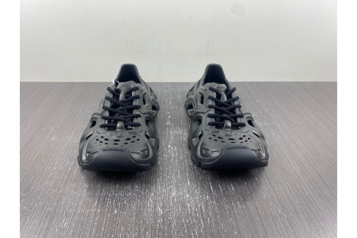 Ba*len*cia*ga sandal