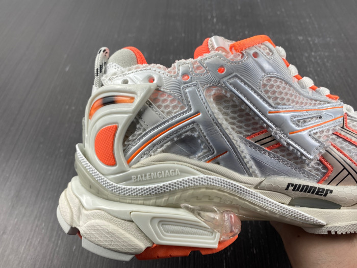 Ba*len*cia*ga 7.0 677403-w1rb2-2115