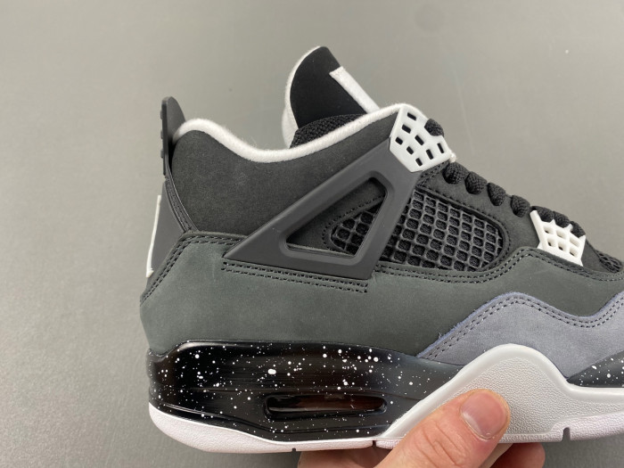 Air Jordan 4 "Fear" FQ8138-002