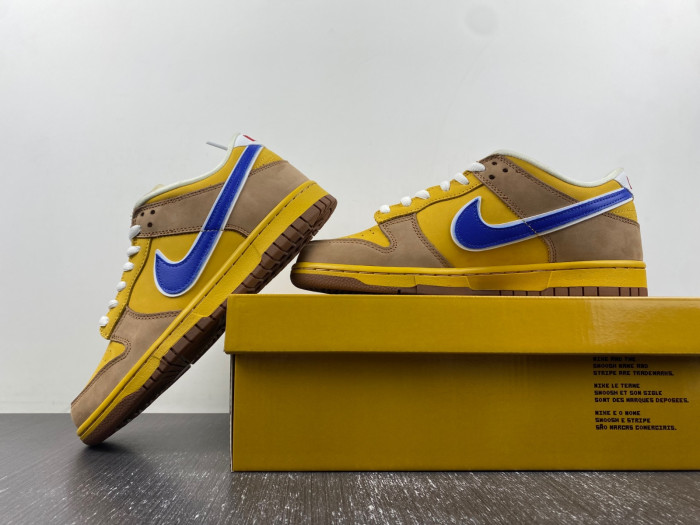NIKE Dunk Low ” Newcastle Brown Ale ” 313170 741