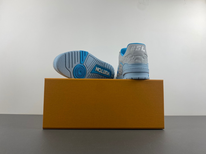 l**is V*t*n lv trainer