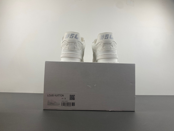 l**is V*t*n lv trainer