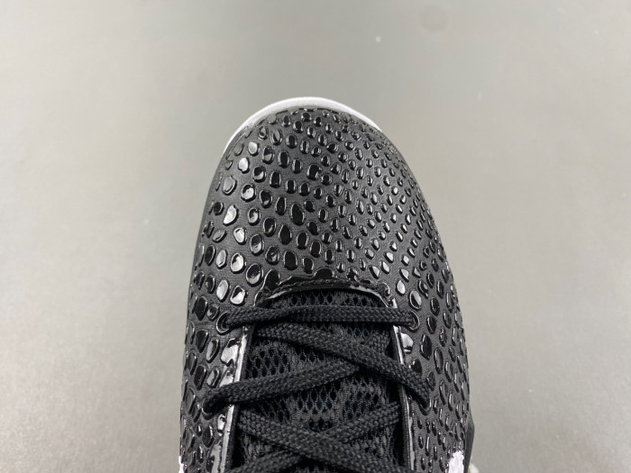 Nike Kobe 7 VI WHITE AND BLACK BLANC ET NOIR CW2190-002