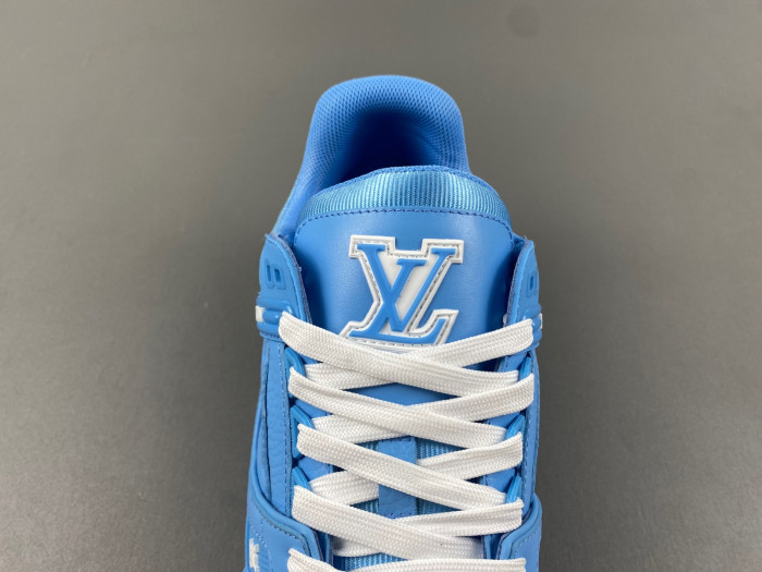 l**is V*t*n lv trainer