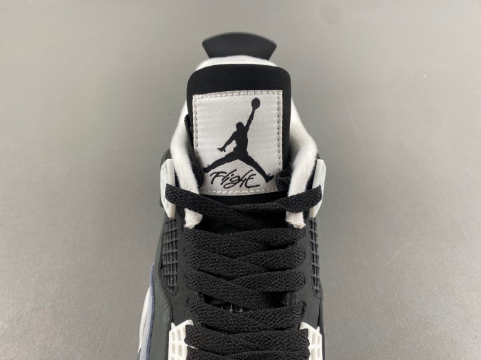 Air Jordan 4 "Fear" FQ8138-002