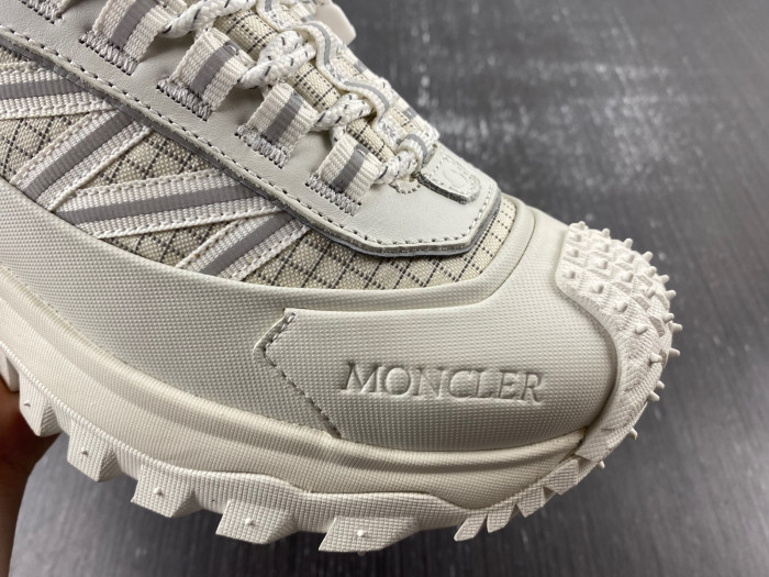 Moncler Trailgrip Gore-Tex Off-White