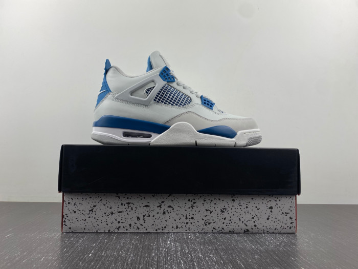 Air Jordan 4 "Military Blue" FV5029-141
