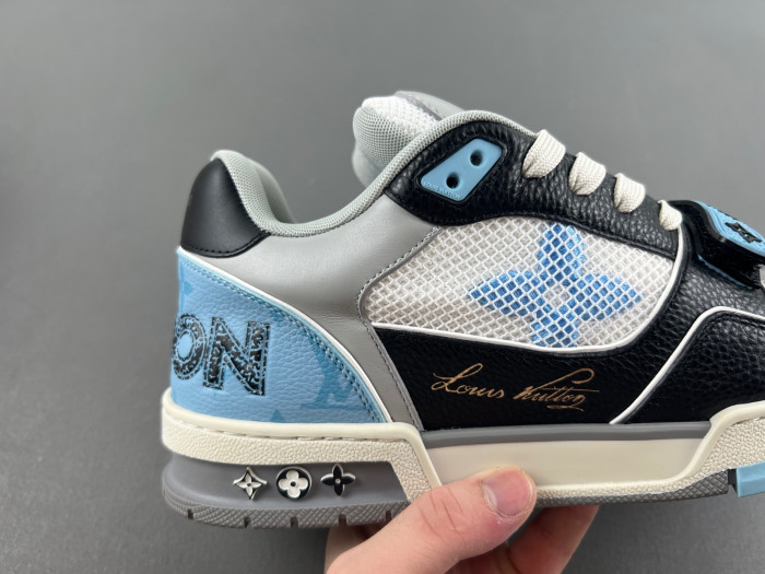 l**is V*t*n lv trainer