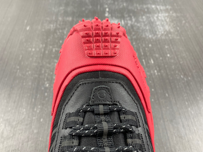 Moncler Trailgrip GTX Black Red