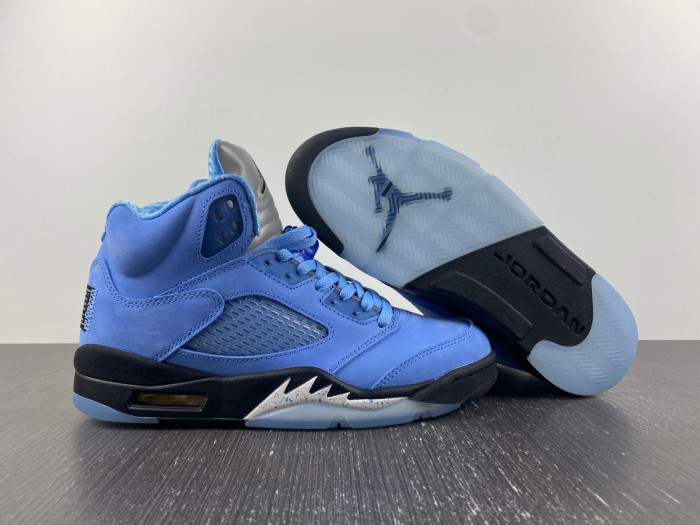 Air Jordan 5 “UNC” DV1310-401