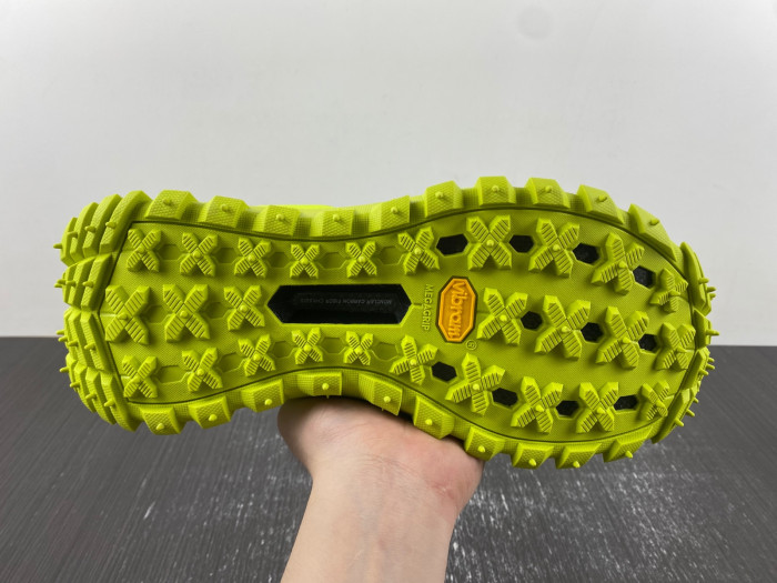 Moncler Trailgrip Gore-Tex