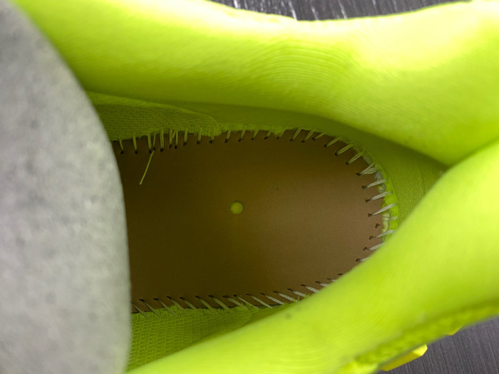 Ba*len*cia*ga defender black 685613w2rab7510