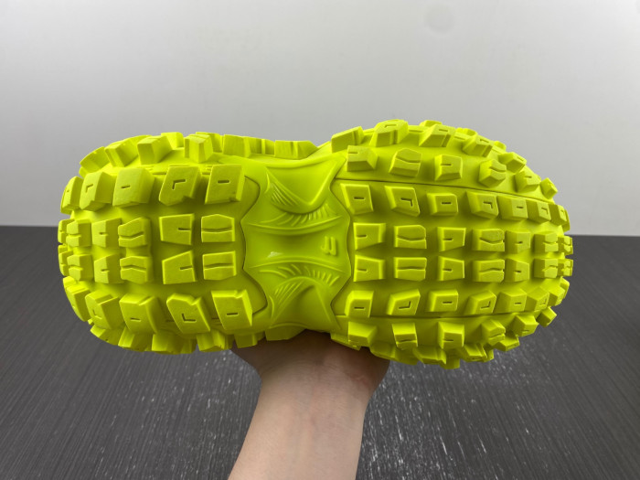 Ba*len*cia*ga defender black 685613w2rab7510