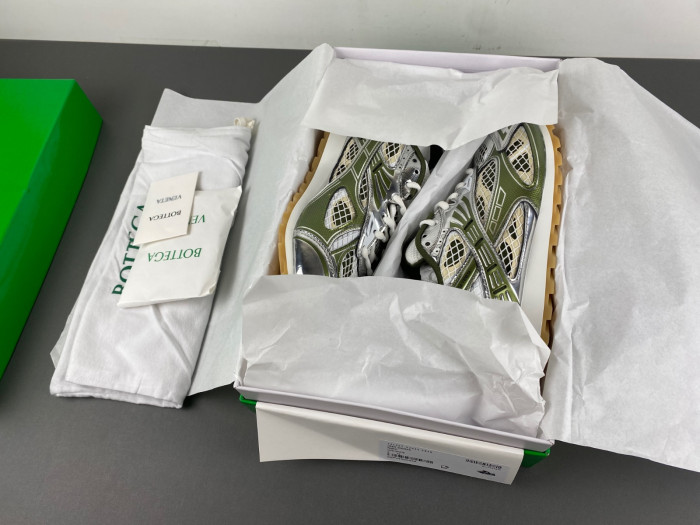 Bo*te*ga ve*ne*ta orbit sneaker