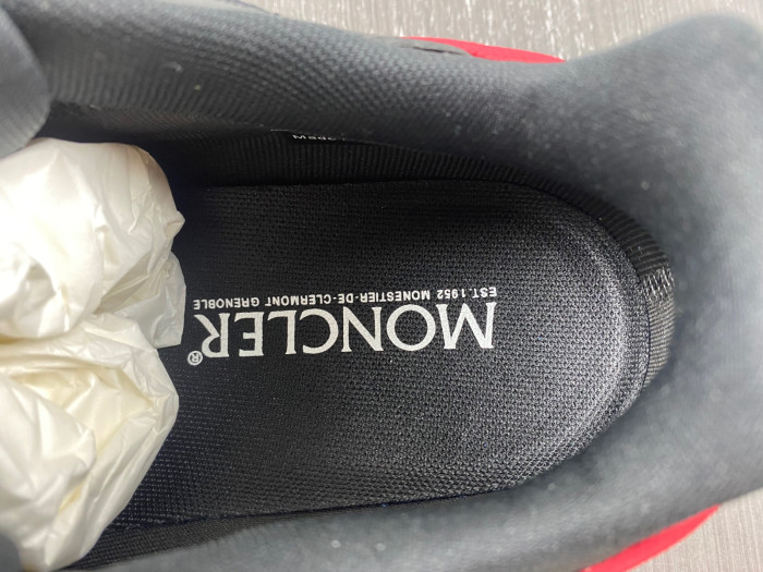 Moncler Trailgrip GTX Black Red