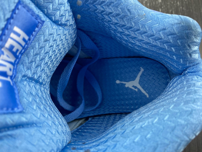 Air Jordan 5 “UNC” DV1310-401