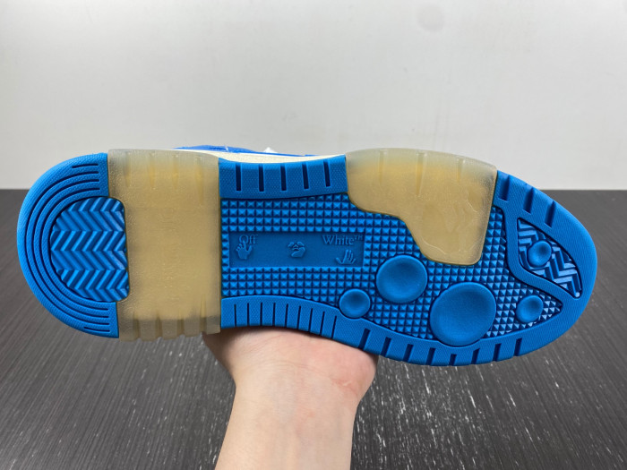 OFF-WHITE OUT OF OFFICE OW000009