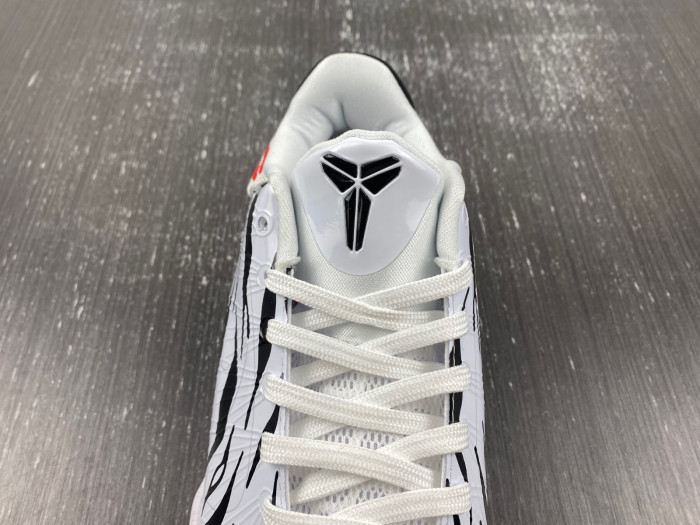 NIKE KOBE v 5  protro DB4796-004