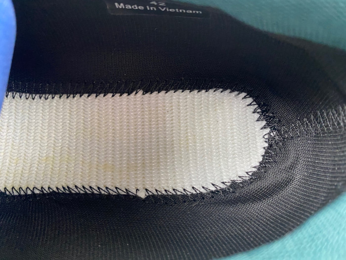 MONCLER TRAILGRIP GORE-TEX