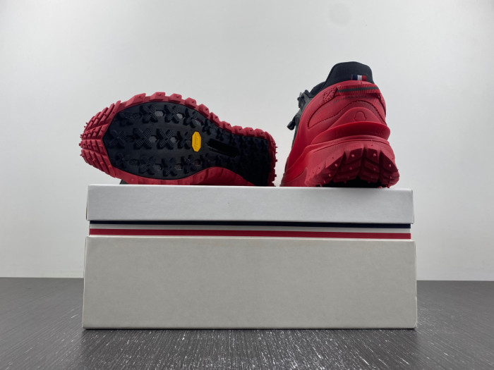 Moncler Trailgrip GTX Black Red