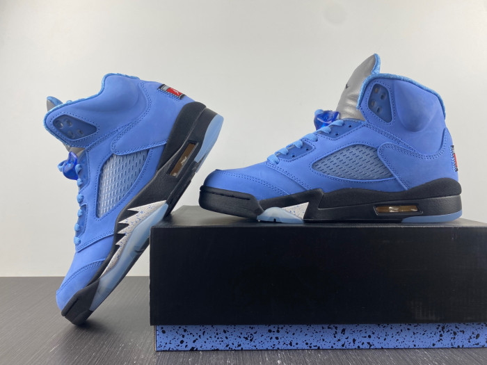 Air Jordan 5 “UNC” DV1310-401