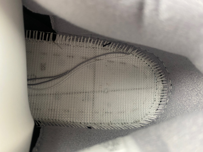 Air Jordan 4 “Bred Reimagined” FV5029-006