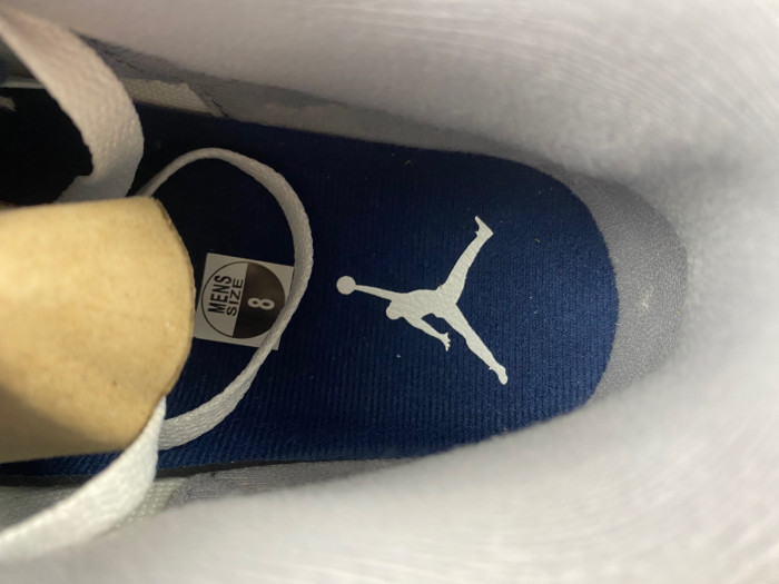 Air Jordan 3 “Midnight Navy” CT8532-140