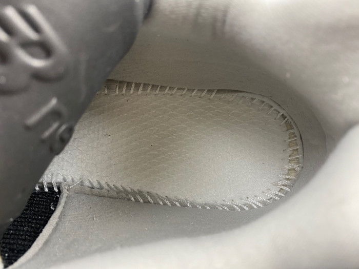 BAPE X NEW BALANCE 2002R M2002RDA