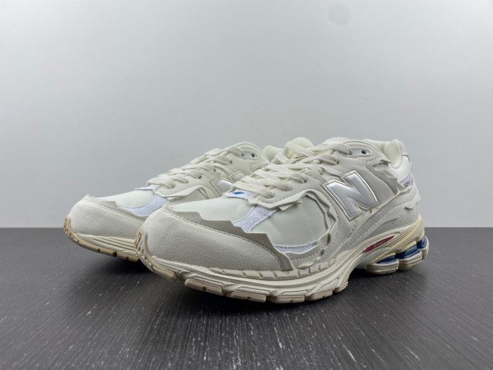 BAPE X NEW BALANCE 2002R M2002RDC