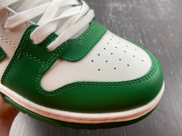 OFF-WHITE OUT OF OFFICE OW000004