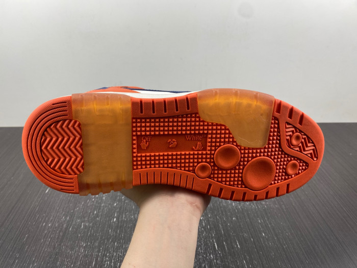 OFF-WHITE OUT OF OFFICE OW000002