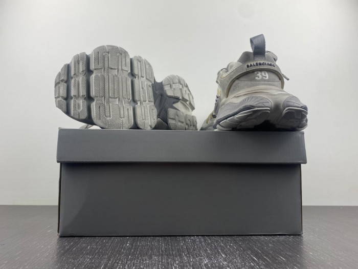 Ba*len*cia*ga cargo 784341 w2mv1 1181