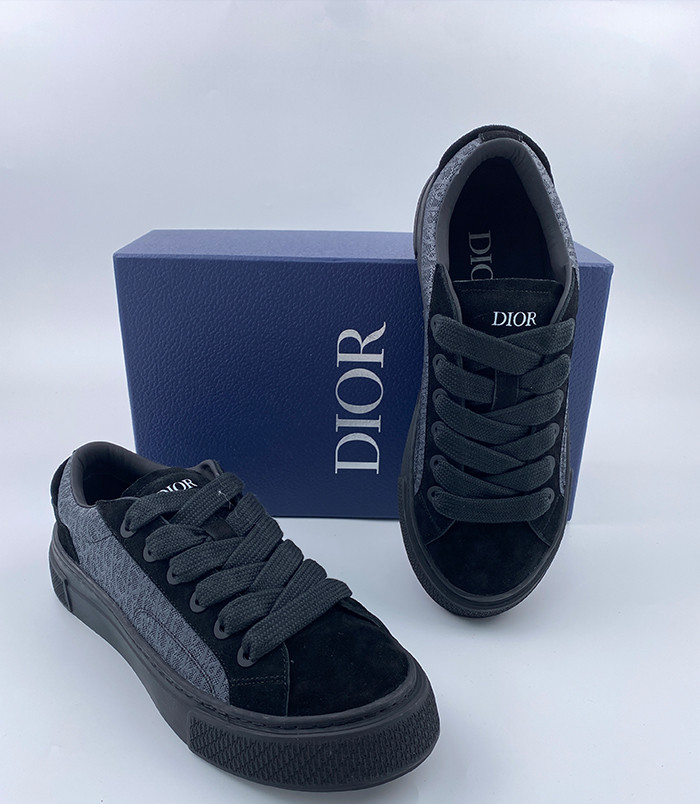 D*R SNEAKERS