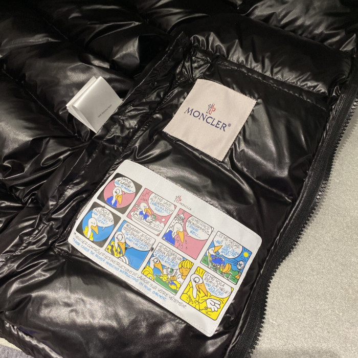 Mcl Lacet Hooded Down Waistcoat