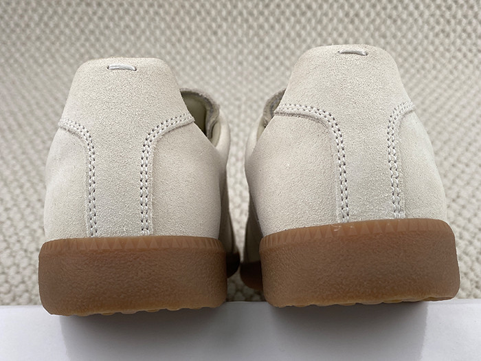 ma*s*n Ma*i*la calfskin sneakers