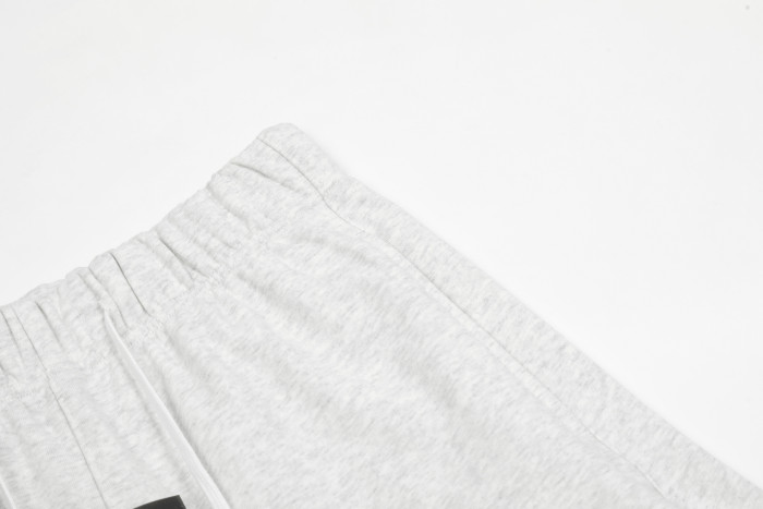 FEAR OF GOD ESSENTIALS SHORTS