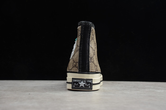 GC * CONVERSE SNEAKER