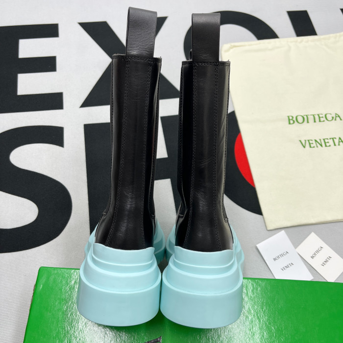 Bo*te*ga ve*ne*ta boots