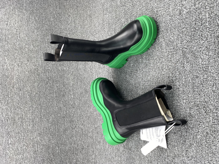 Bo*te*ga ve*ne*ta boots