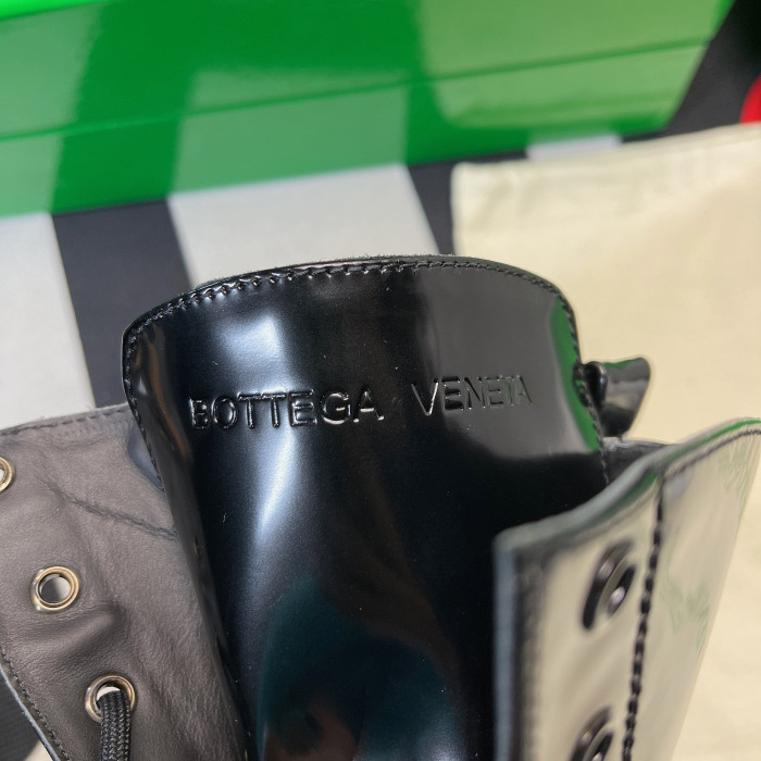 Bo*te*ga ve*ne*ta boots