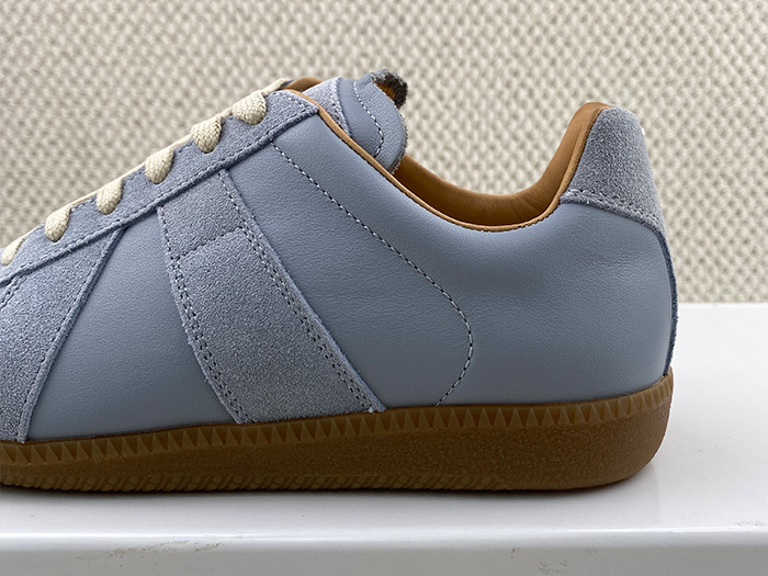 ma*s*n Ma*i*la calfskin sneakers