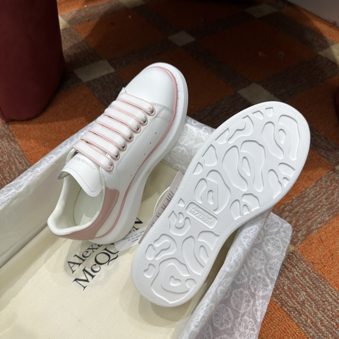 Alexander McQueen Sneaker