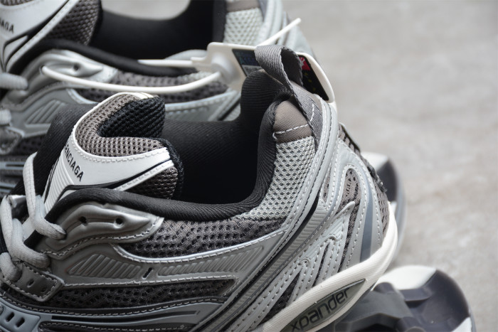 Ba*len*cia*ga x-pander