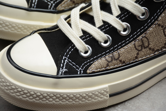 GC * CONVERSE SNEAKER