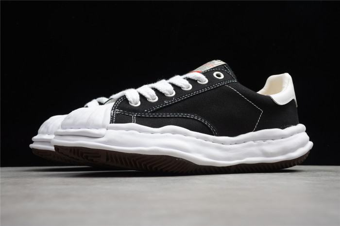 MIHARA YASUHIRO Black And White AO6FW703