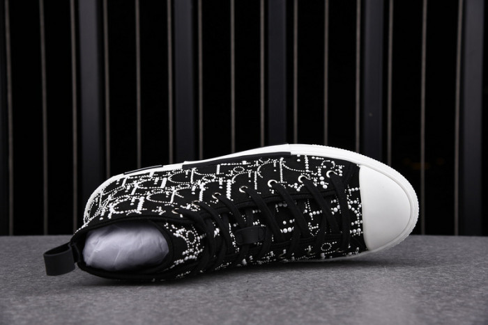 DR B23 HIGH-TOP SNEAKERS 0114