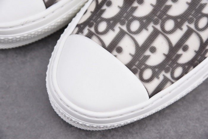 DR B23 LOW-TOP SNEAKERS 0120