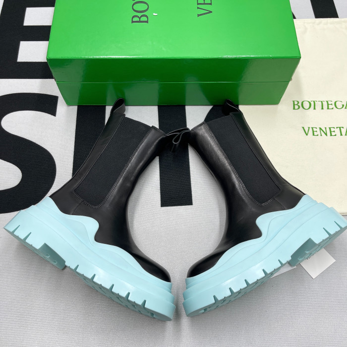 Bo*te*ga ve*ne*ta boots